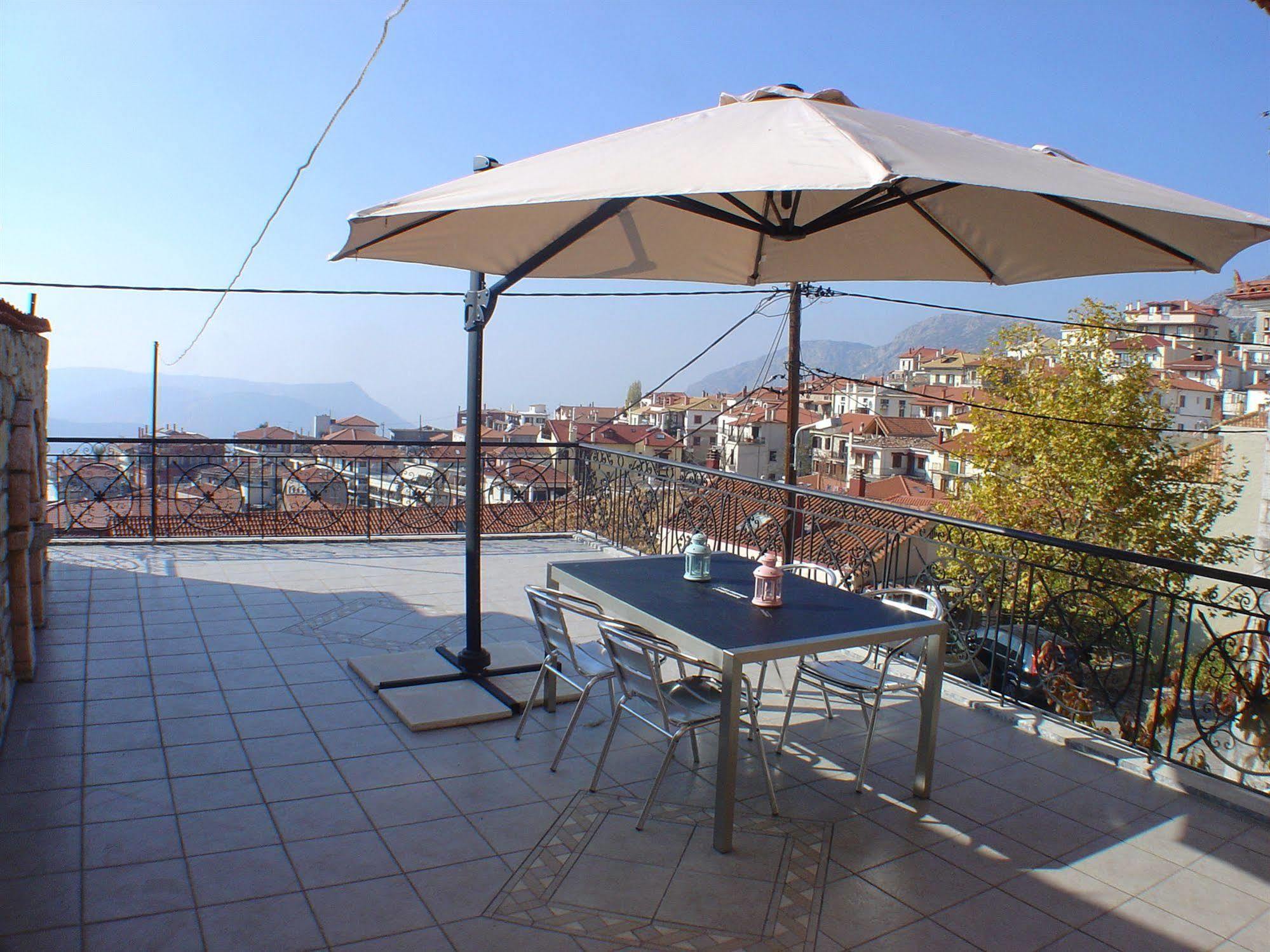 Ariadne Guesthouse Arachova Exterior foto